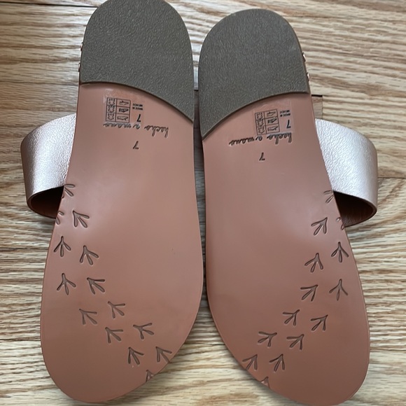 Brand new Beek sandals! - Picture 3 of 3